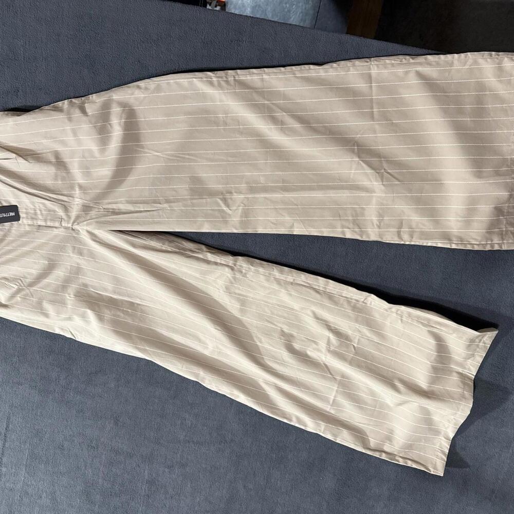 Pretty Little Thing Cream Striped Wide-Leg Pants size 6 inseam 30